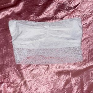NWOT Gilly Hicks White Floral Lace Bandeau